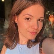 Studentessa di lingue offre doposcuola per scuola elementare (tutte le discipline) , medie (inglese, grammatica italiana,storia) e superiore (inglese)